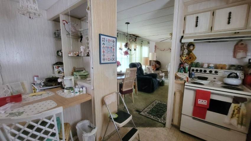 47 Rainbow Lane East a Dundee, FL Mobile or Manufactured Home for Sale